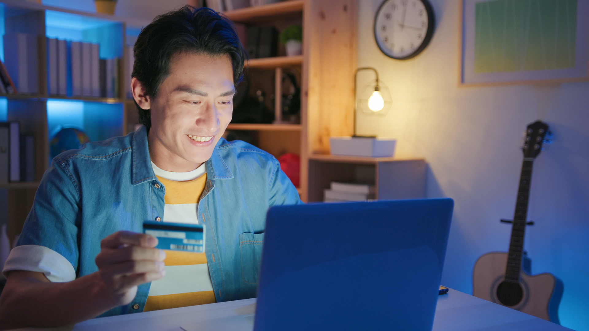 online-banking-debit-card